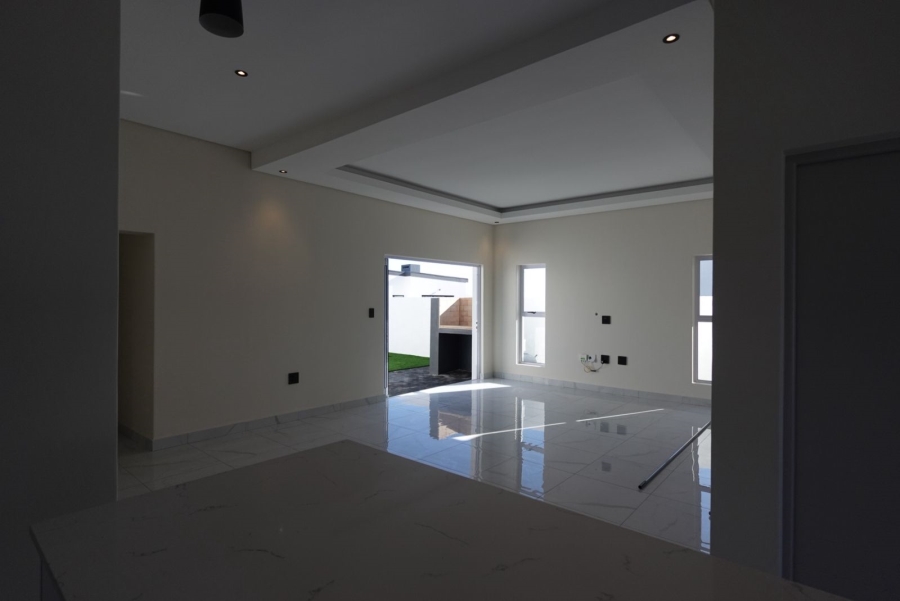 3 Bedroom Property for Sale in Sandown Western Cape